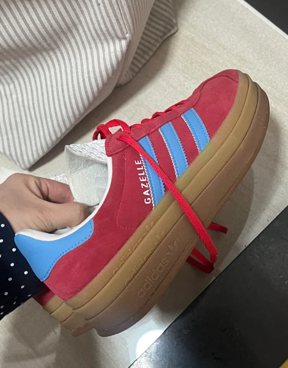 아디다스 가젤 볼드 레드블루 245 상품이미지1