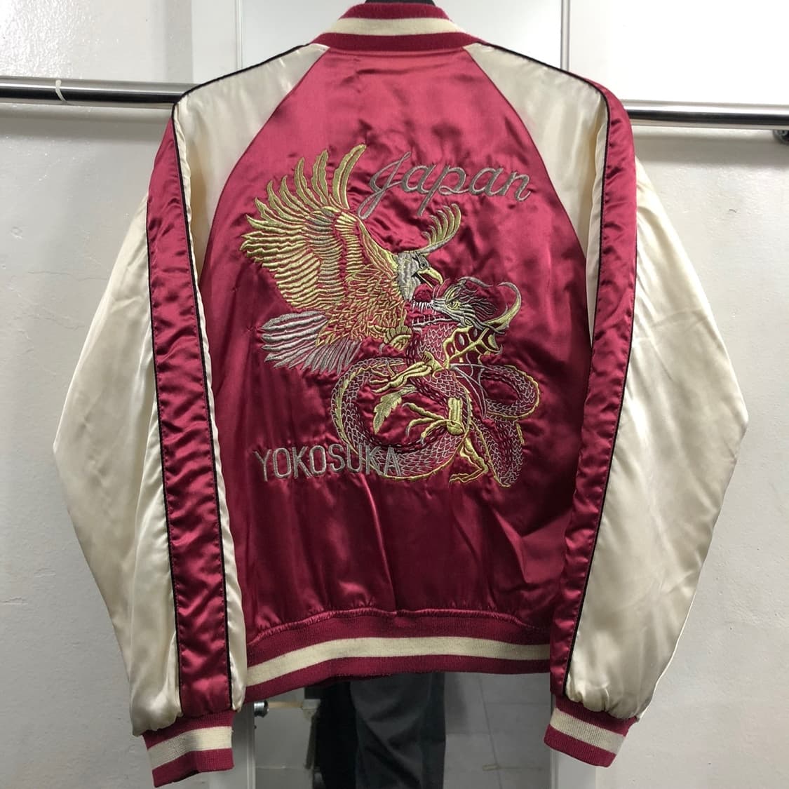 빈티지 사틴 자수 스카쟌 상품이미지1