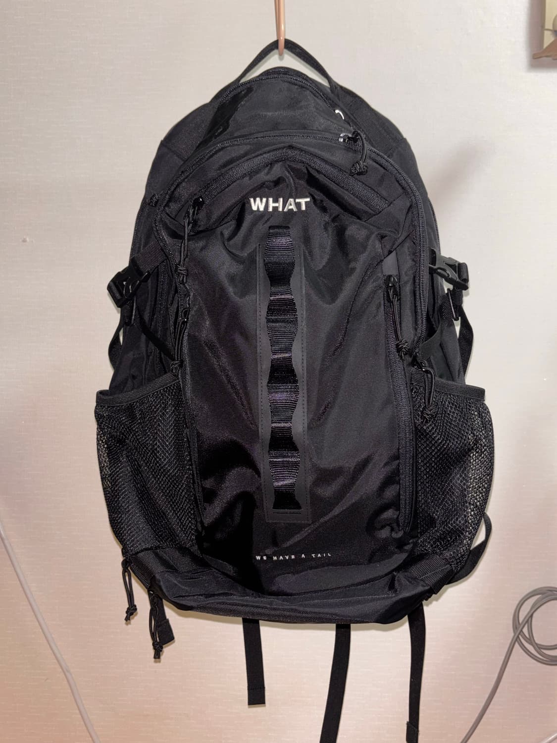 위해브어테일 wehaveatail WHAT 나일론 스퀘어 백팩 가방 상품이미지1