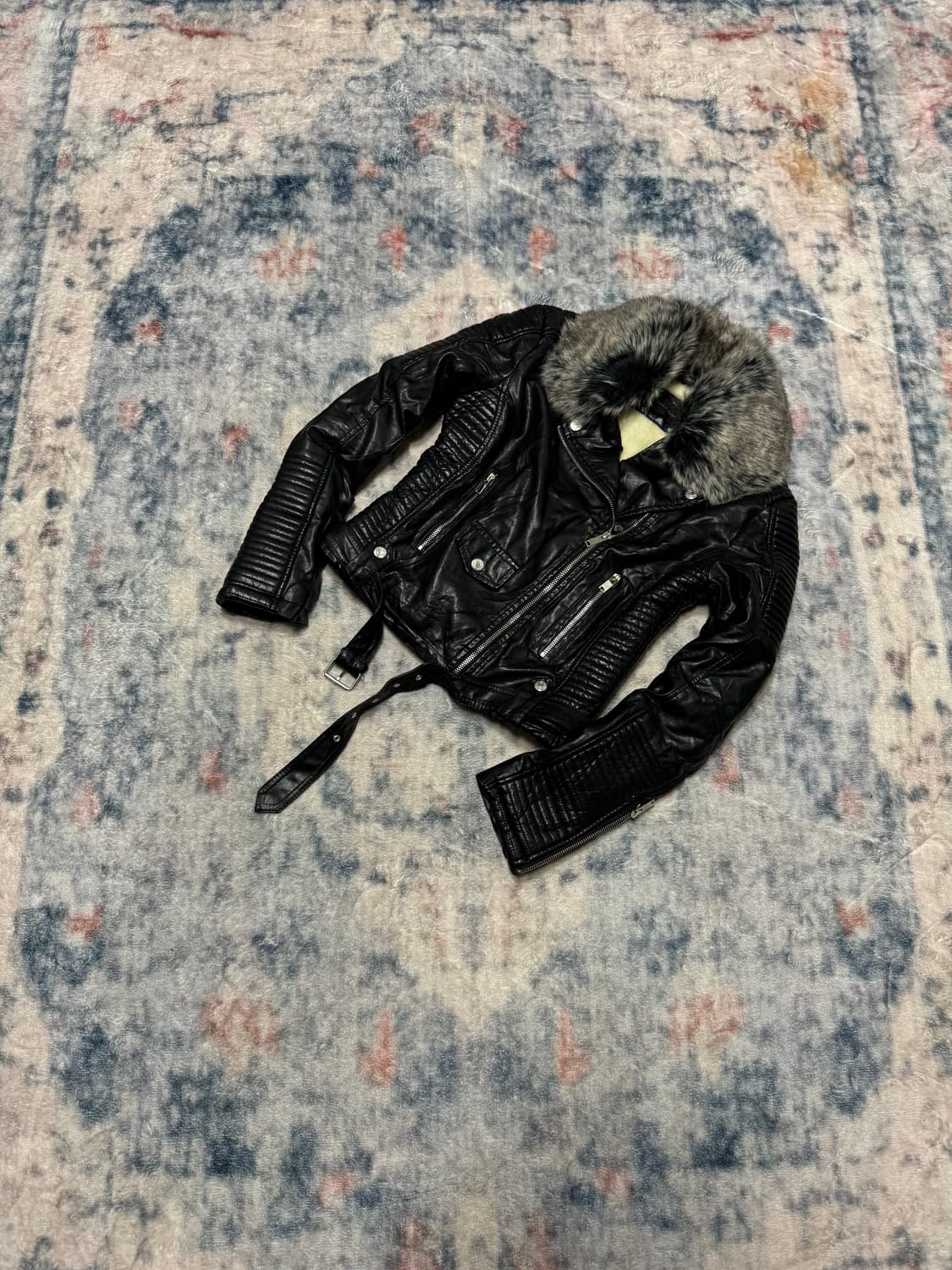 Unknown trimming fur fake leather jacket 상품이미지1
