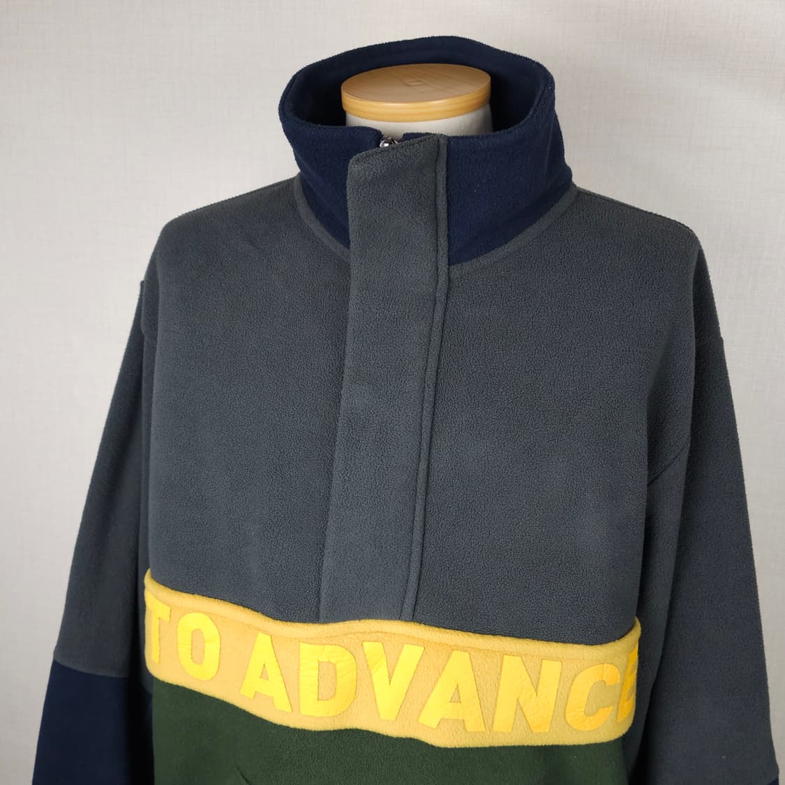 지프 후리스 반집업티 남자110사이즈  상품이미지2