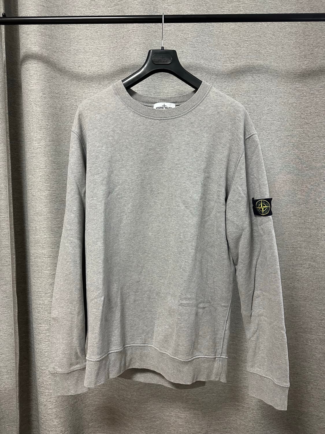 (3XL) 스톤아일랜드 맨투맨 그레이 상품이미지1