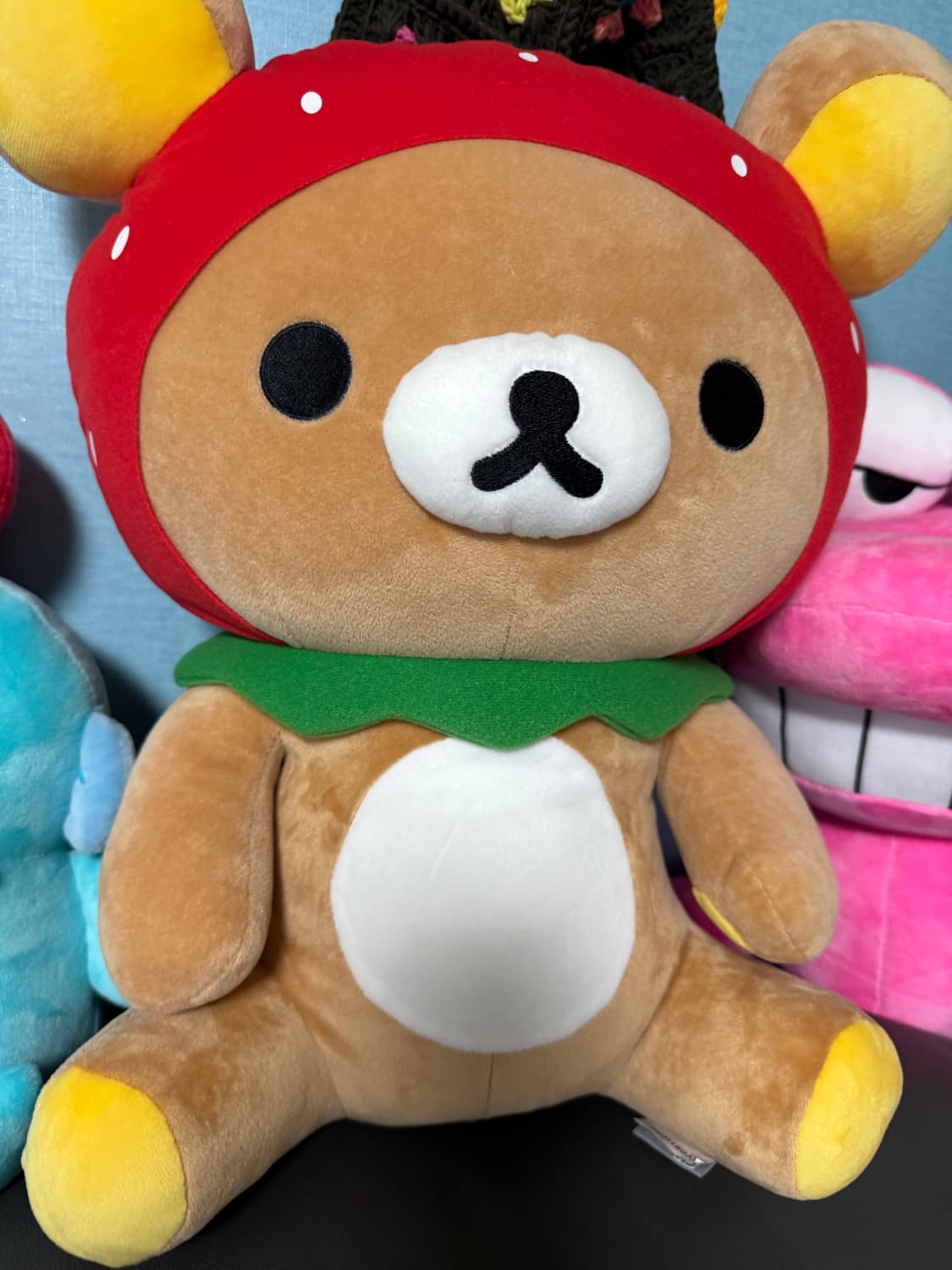 빈티지고전 대형 48cm 리락쿠마 딸기봉제인형 상태좋음 상품이미지3