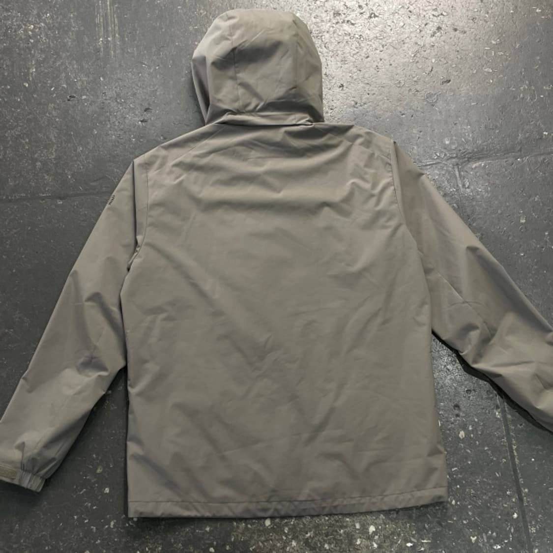 100 밀레 바람막이 상품이미지6