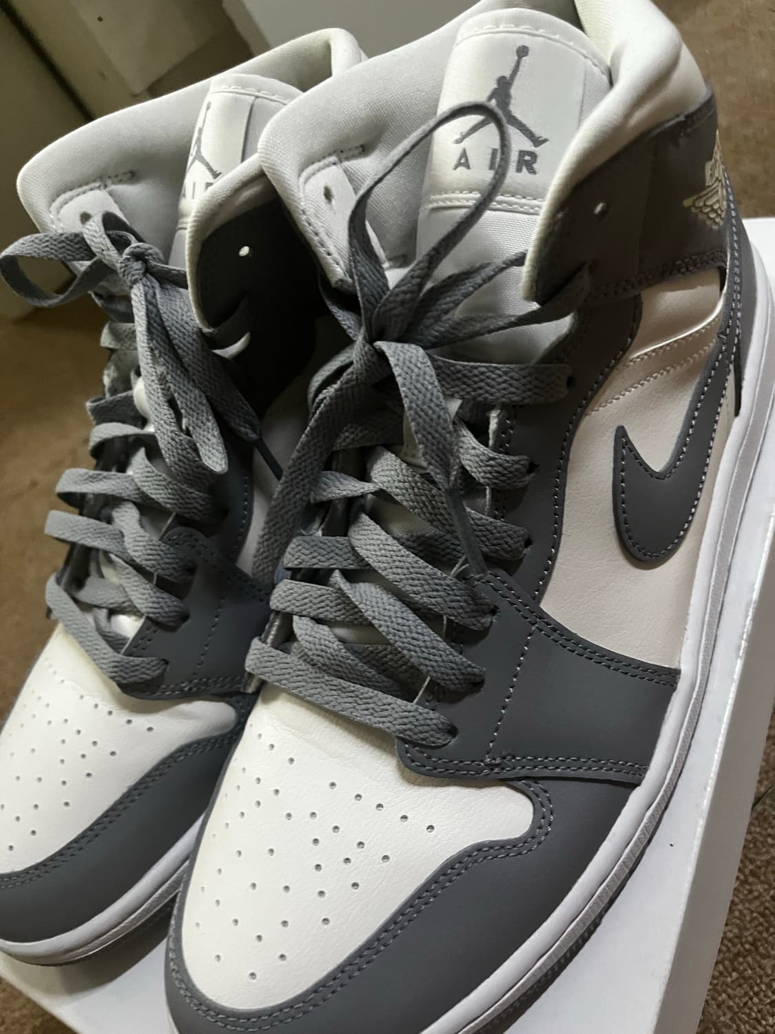 Jordan 1 Mid Sail Stealth 상품이미지4