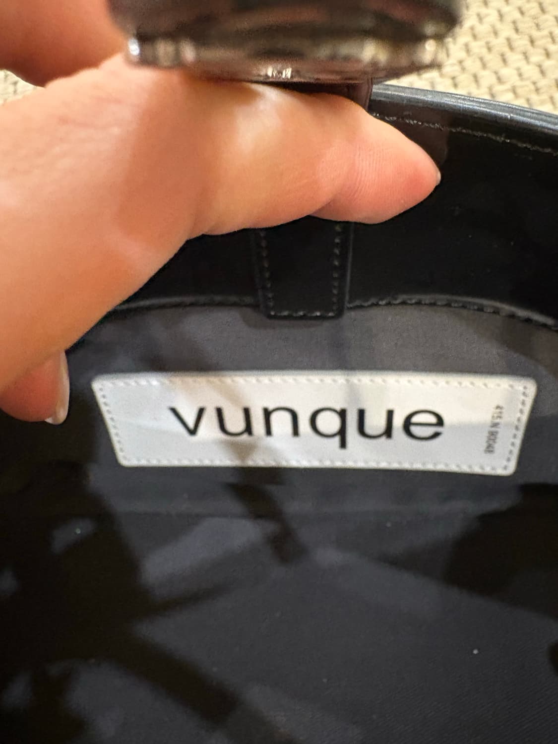 분크 토크 트로피 숄더백 M 블랙  상품이미지4