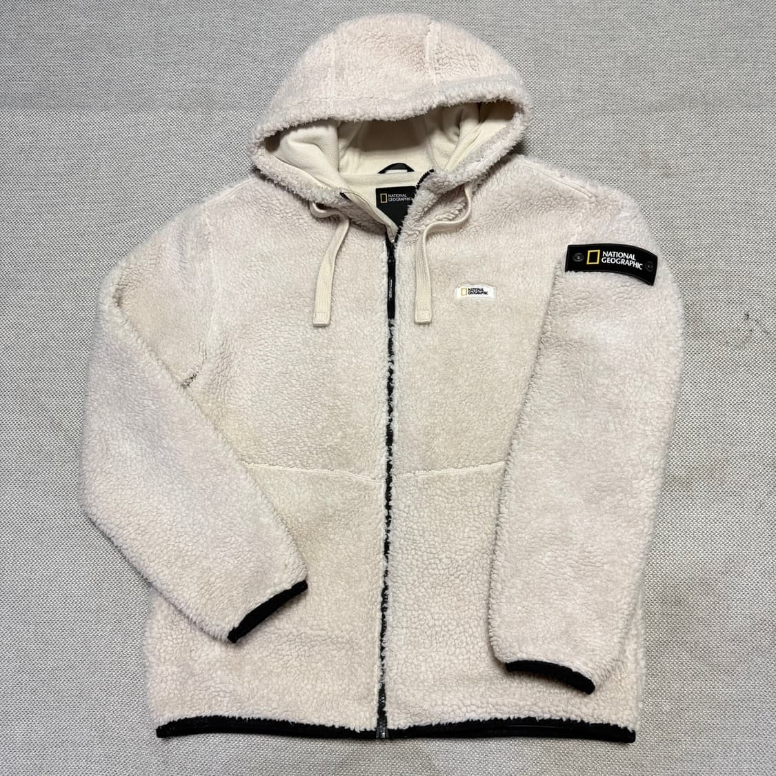 내셔널지오그래픽 뽀글이 후리스 후디 상품이미지1