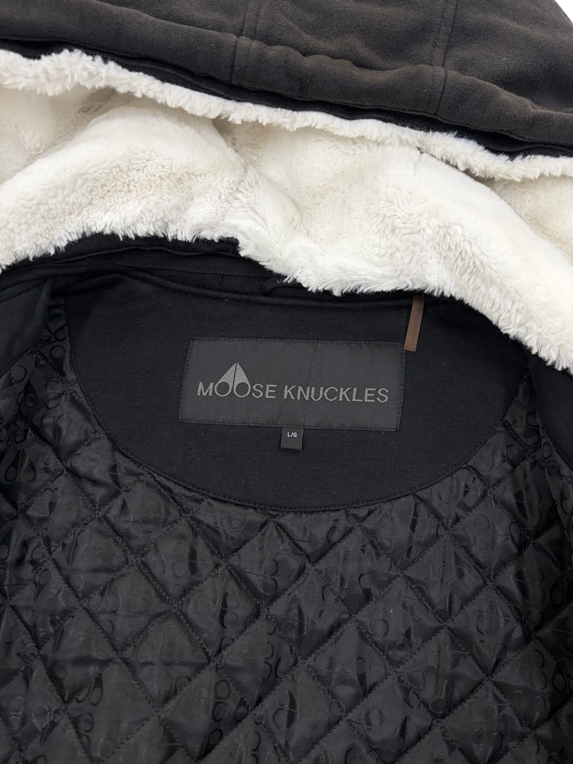 무스너클 버니스웨터 상품이미지4