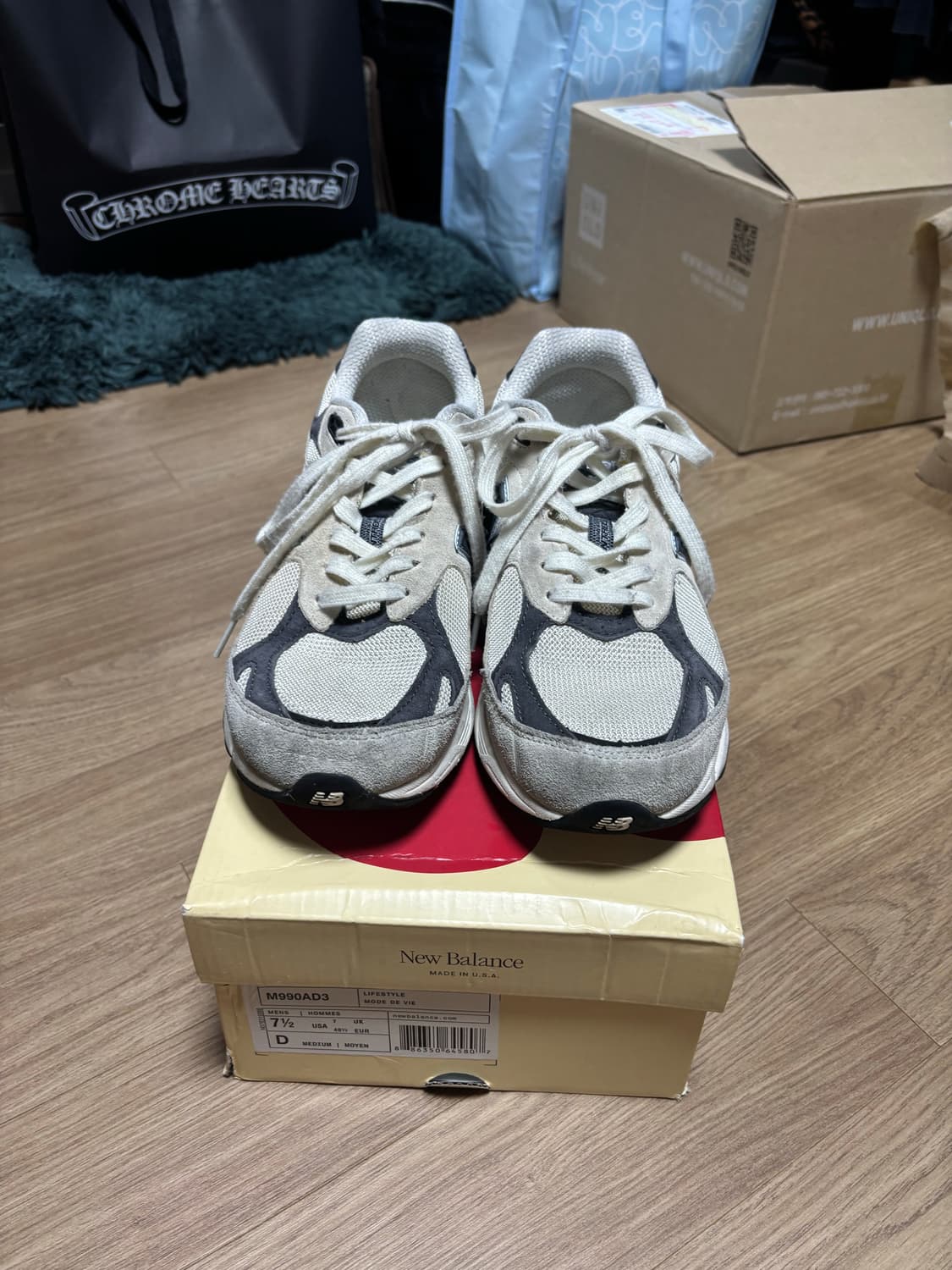 뉴발란스 990 V3(문빔 마카다미아 넛) 상품이미지2