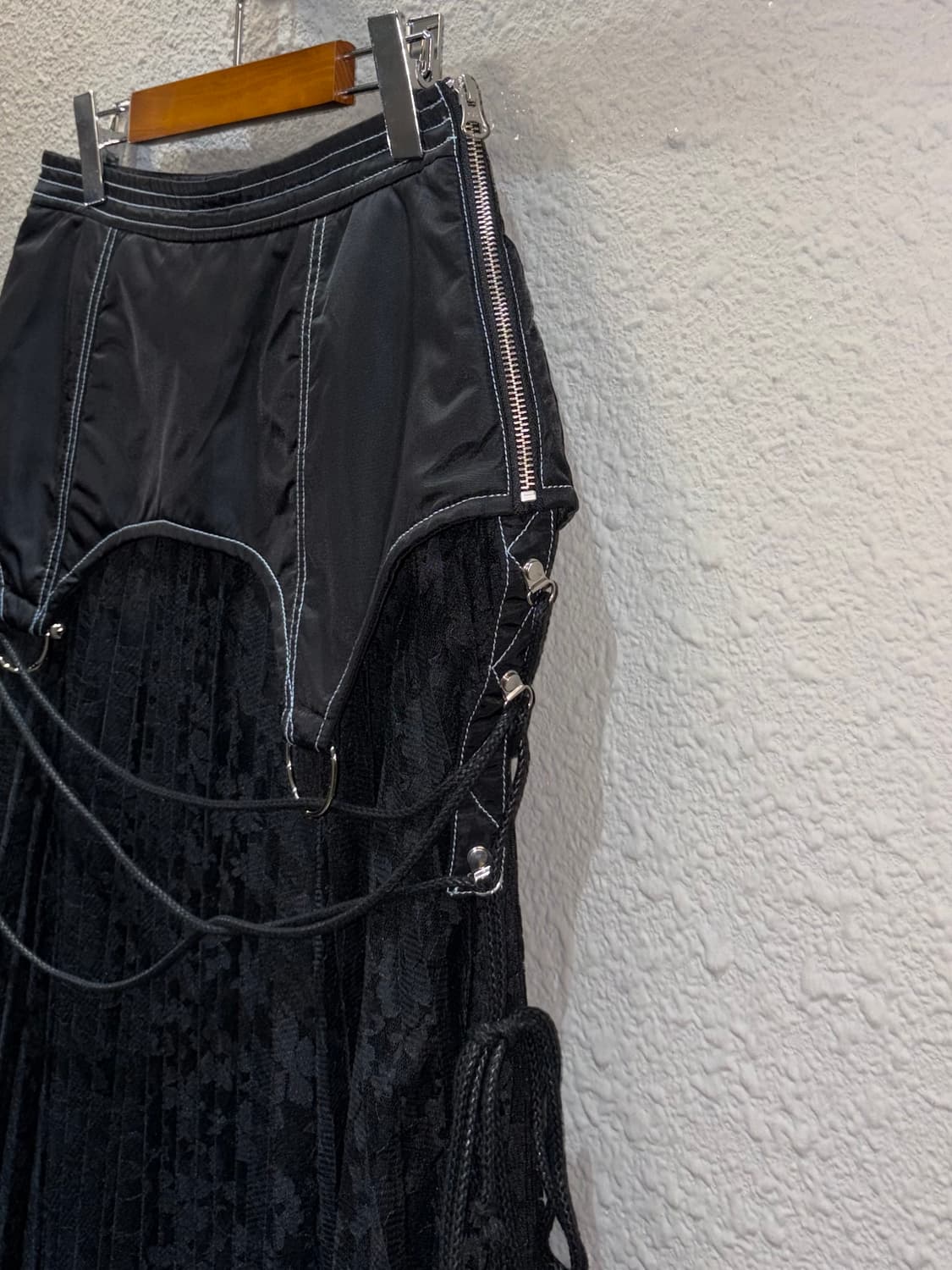 앤더슨벨 레이스 콤비네이션 플리츠 스커트 상품이미지7