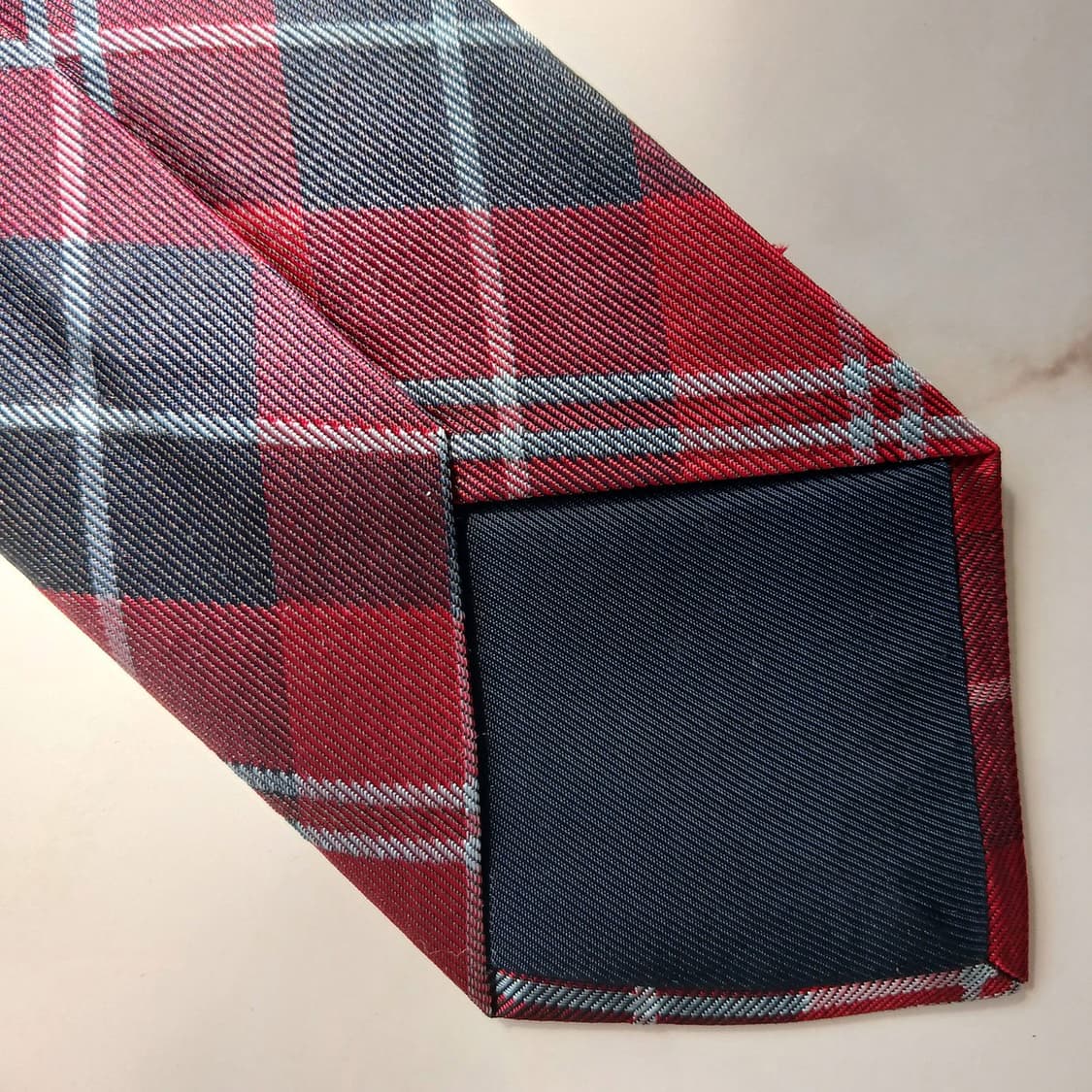 바나나 리퍼블릭 실크 레드 체크 넥타이 7.5cm S등급 G19
 상품이미지8