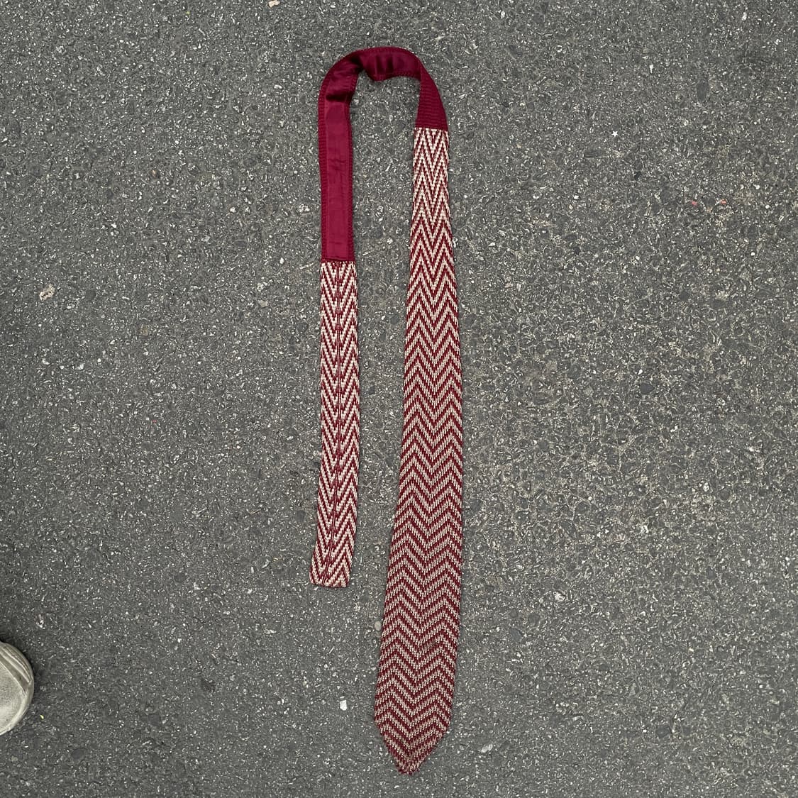 90s 입생로랑 YSL 니트 넥타이 버건디 헤링본 넥타이 상품이미지4