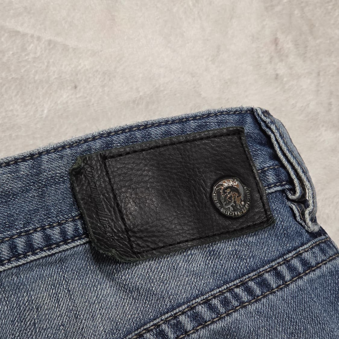 디젤 중청 데님 팬츠 상품이미지3