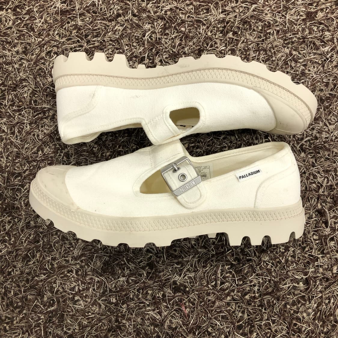 팔라디움 메리제인 스니커즈 상품이미지2