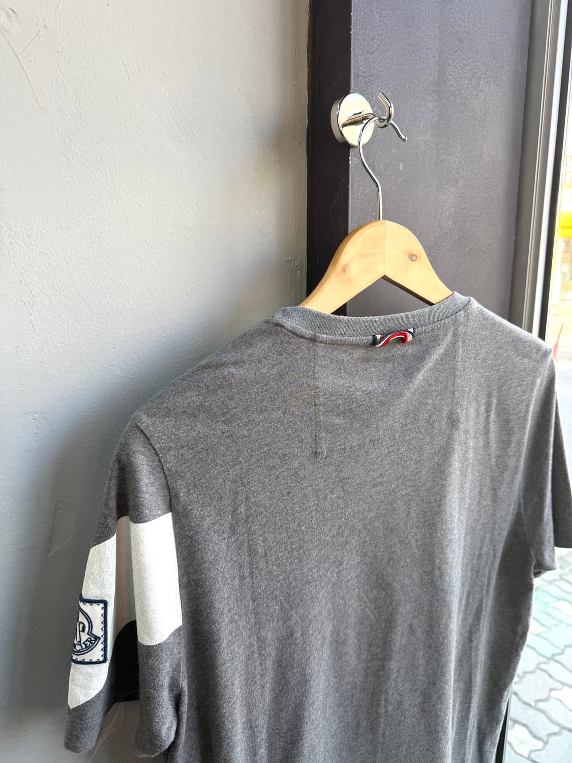 L/ 몽클레어 X 톰브라운 감마블루 라운드  상품이미지8