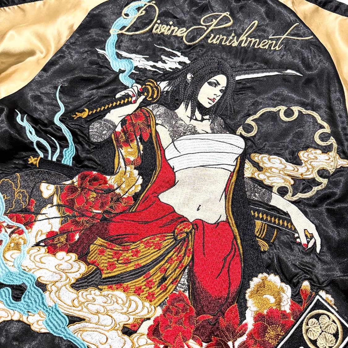 Divine Retribution - 스카쟌 자켓 상품이미지2