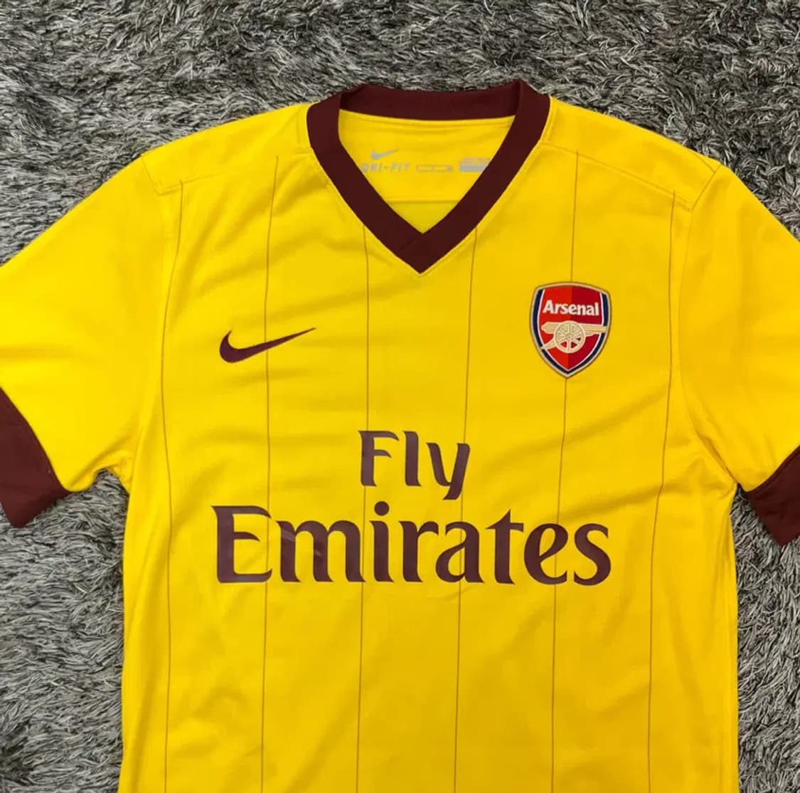 아스날 10/11시즌 어웨이 나이키 유니폼 (95) 상품이미지2