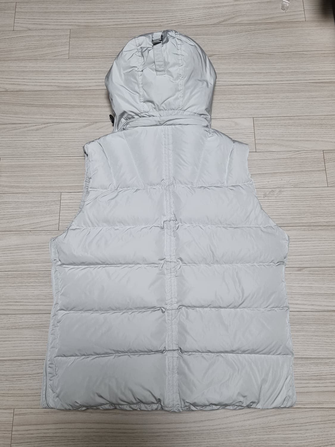 cp컴퍼니 밀레밀리아 조끼패딩 상품이미지3