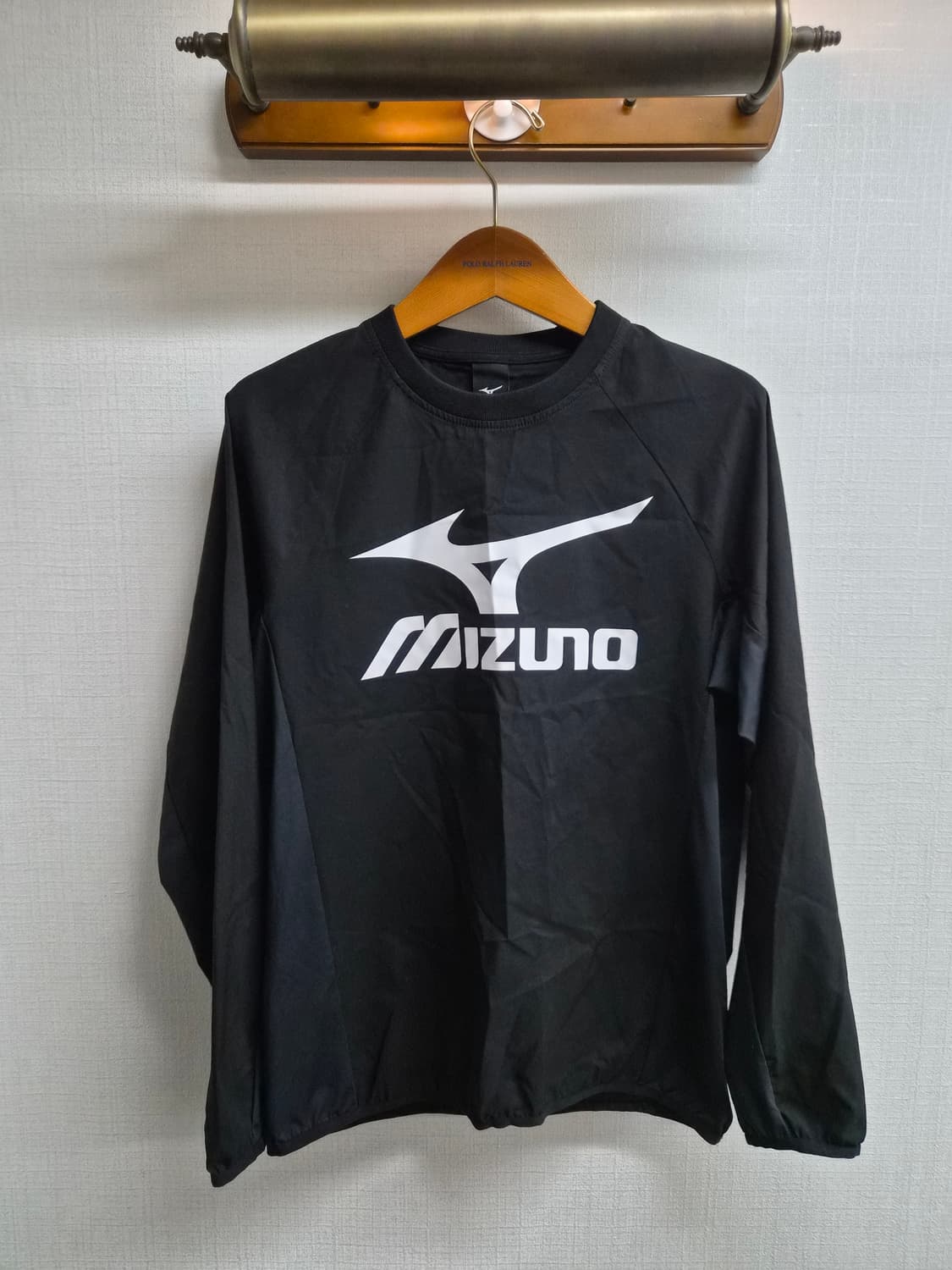 S) 미즈노 웜업 트레이닝탑 팝니다 상품이미지1