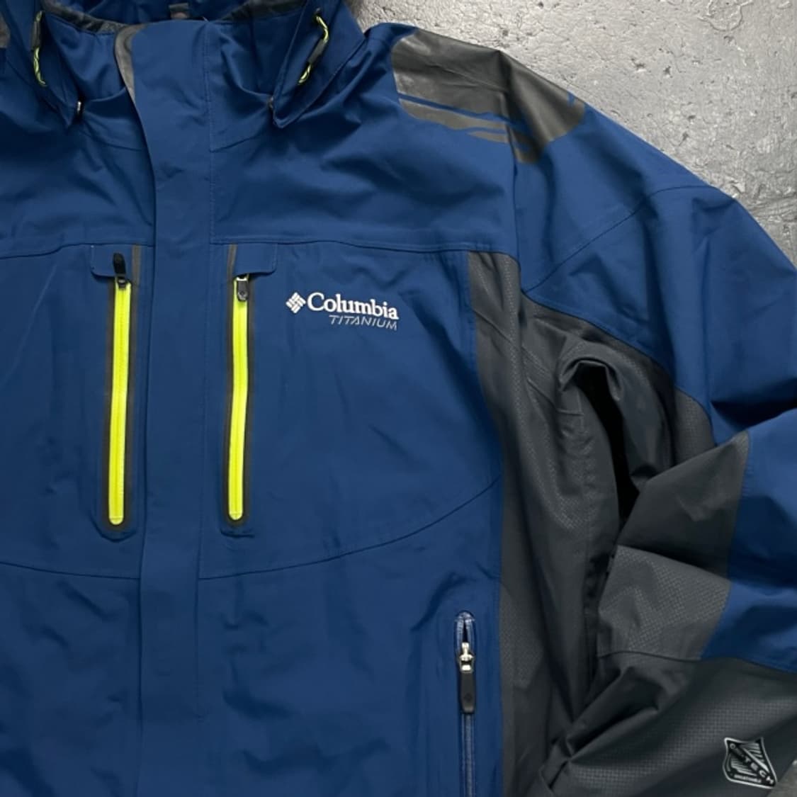100 콜럼비아 옴니테크 바람막이 상품이미지2