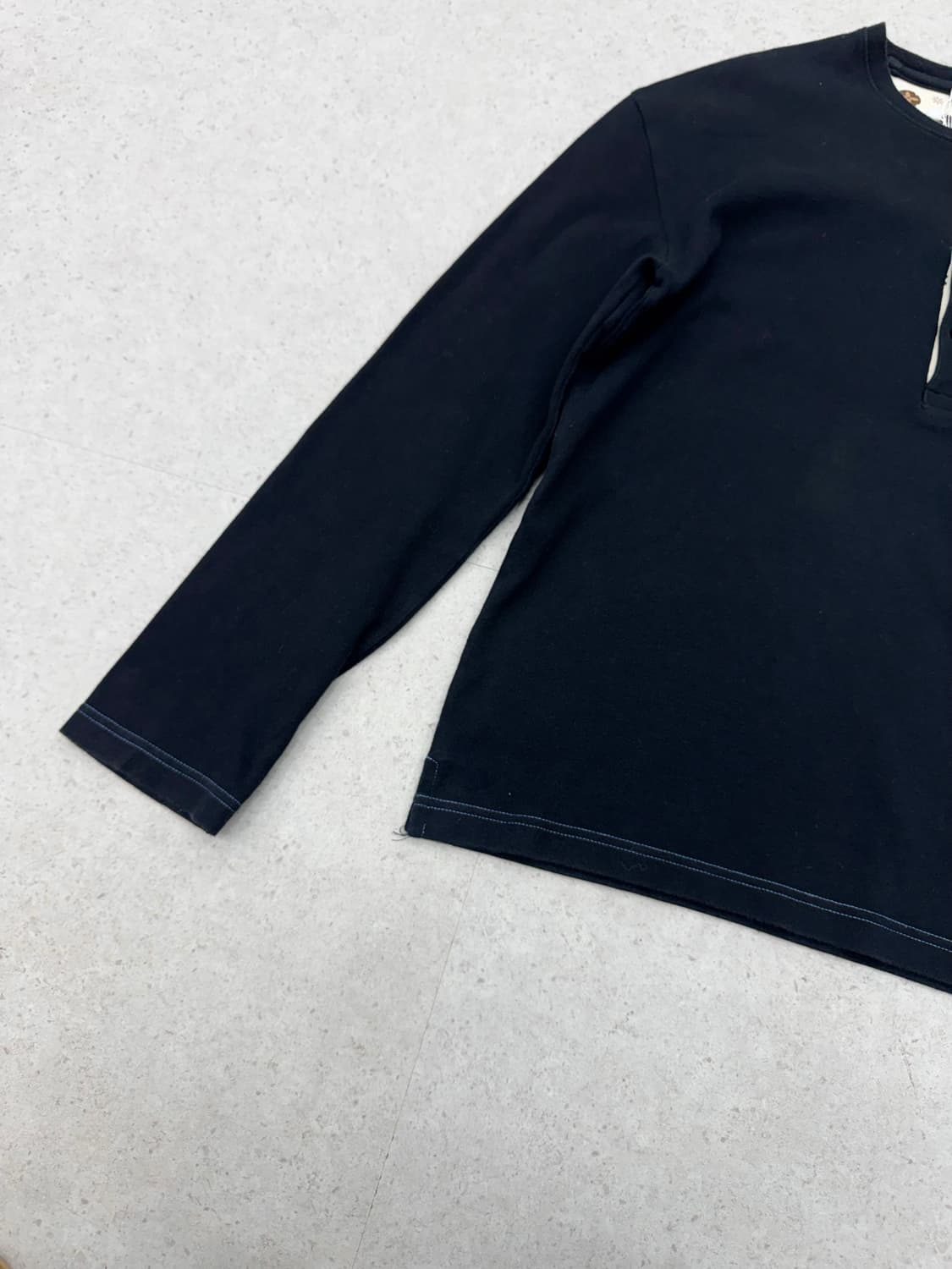 Buberr 버버리 블랙라벨 헨리넥 롱슬리브 상품이미지3