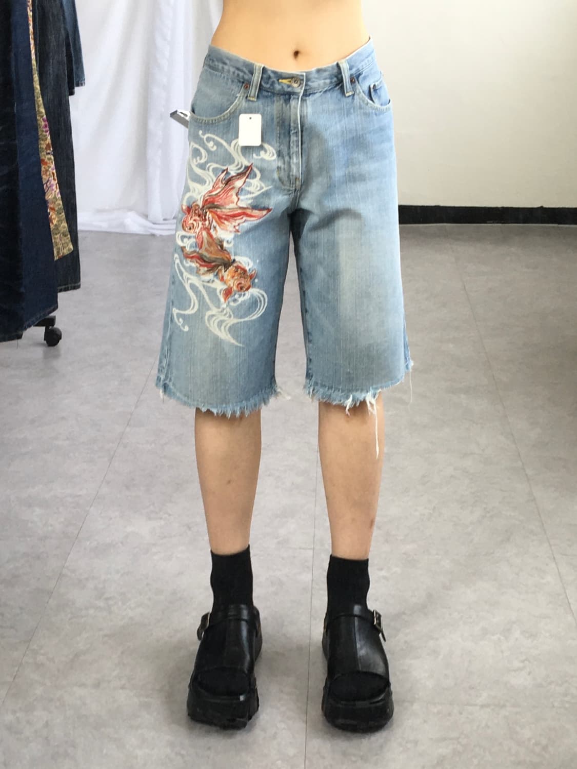 Oriental needle work denim half pants 상품이미지6