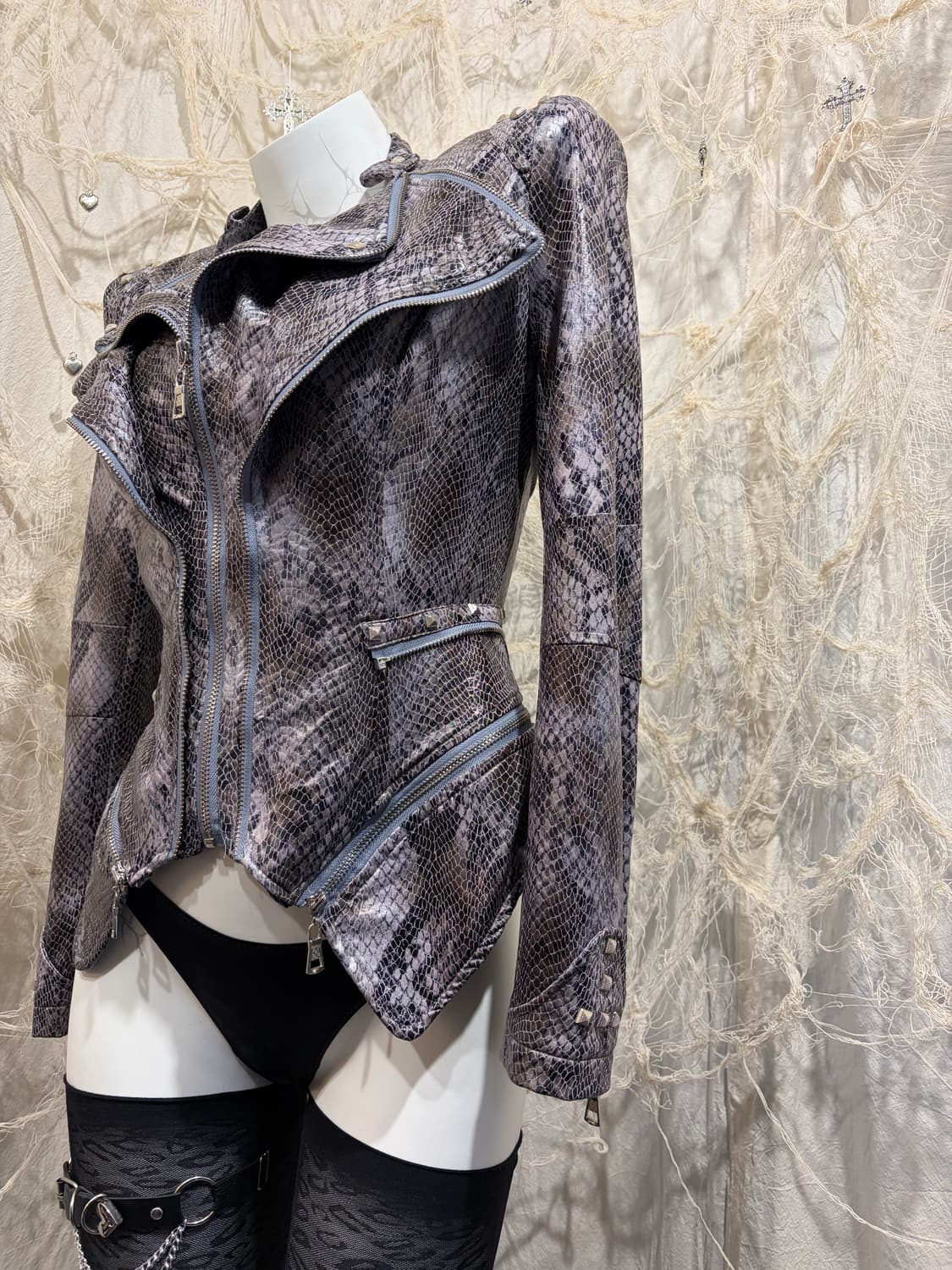 V-kei shalang phyton stud Rider jacket 상품이미지7