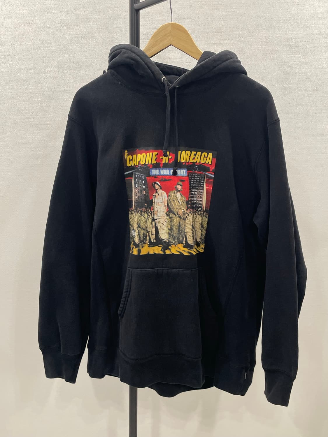 Supreme 16FW 더 워 리포트 후드 블랙 상품이미지1