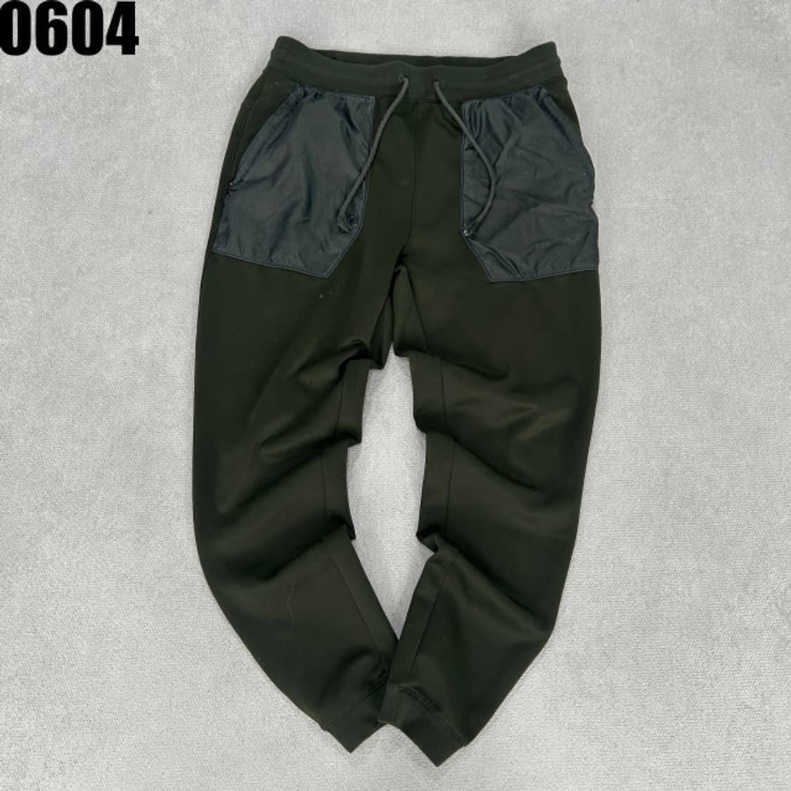 언더아머 카키 트레이닝바지  상품이미지1