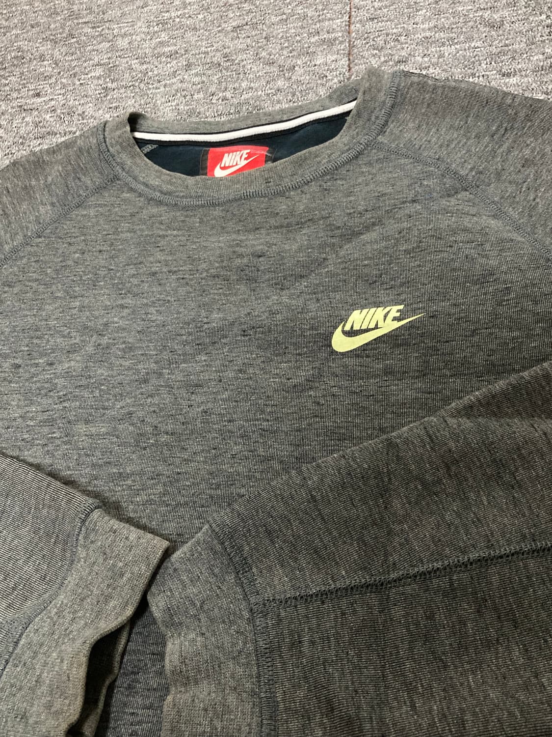 나이키 테크 플리스 맨투맨 L 그레이 상품이미지2