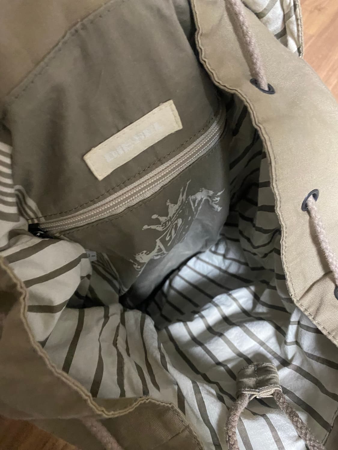 디젤 백팩 상품이미지4