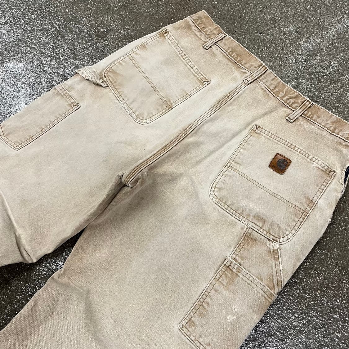 칼하트 B111 플란넬 라인드 카펜터 팬츠 (34“) 상품이미지3