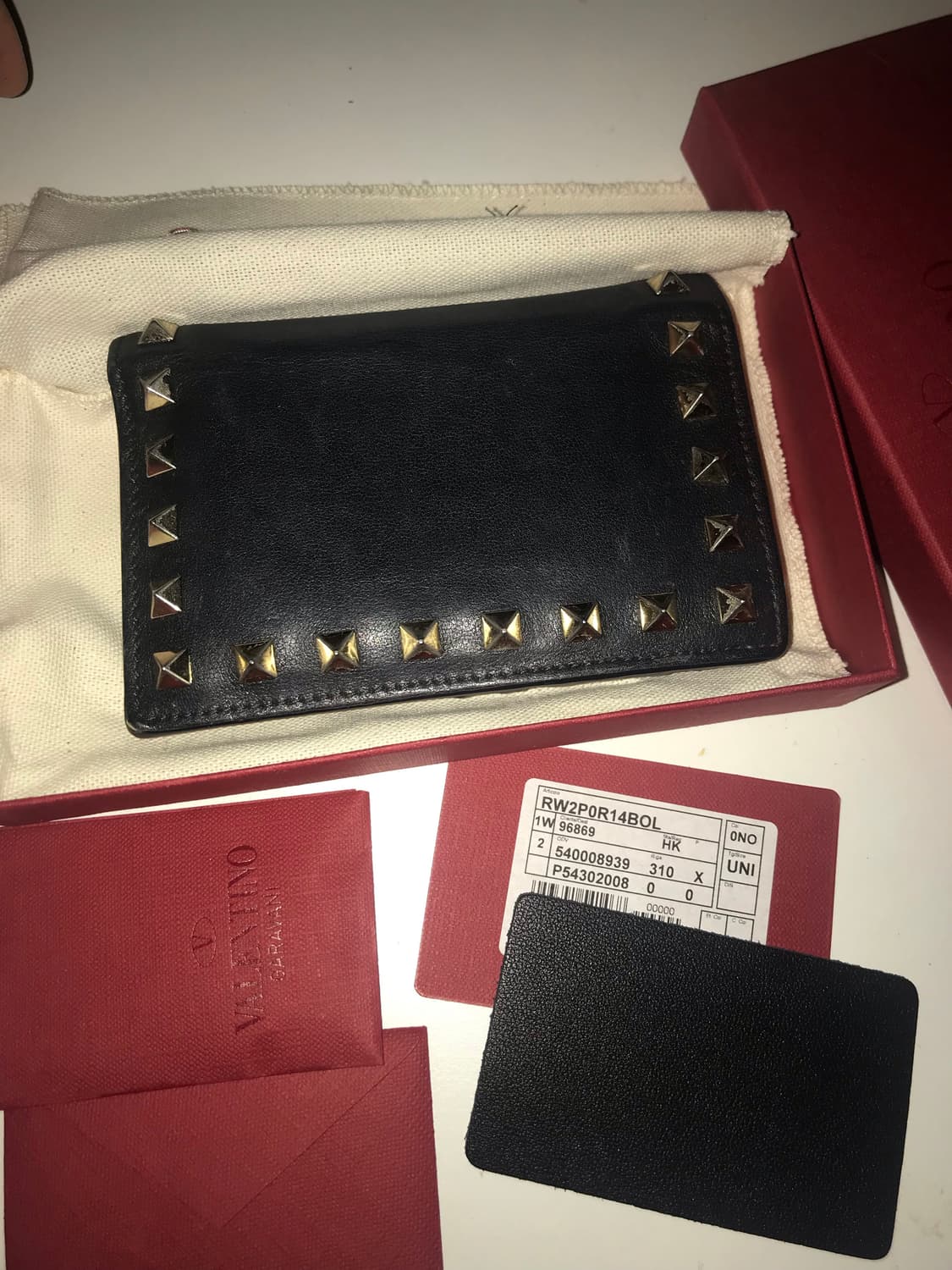 발렌티노 락스터드 반지갑 풀박스 상품이미지2