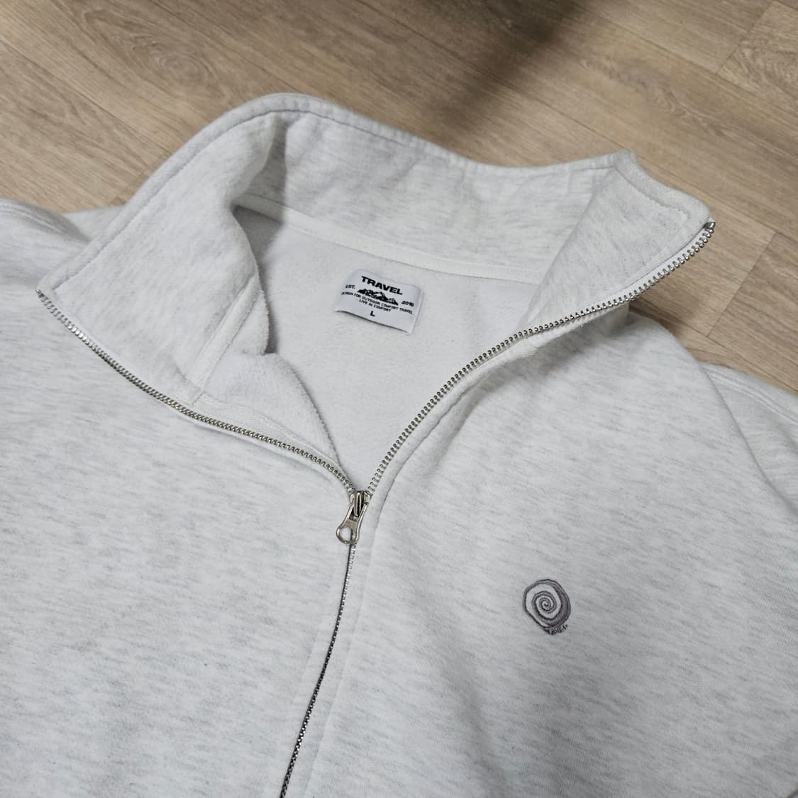 트래블 하이커 스웨트 집업 상품이미지4