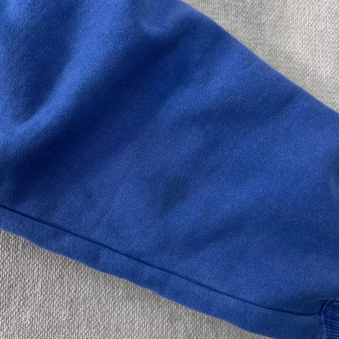 105 아이앱스튜디오 피그먼트 로얄블루 후드티 상품이미지6