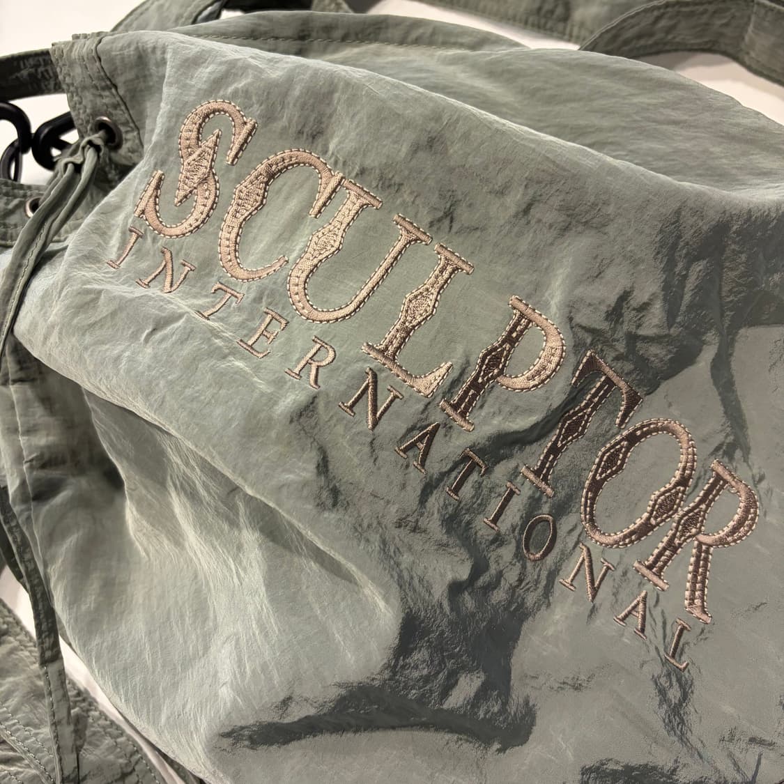 스컬프터 sculptor 드로우 나일론 스트링 백팩 카키 상품이미지3