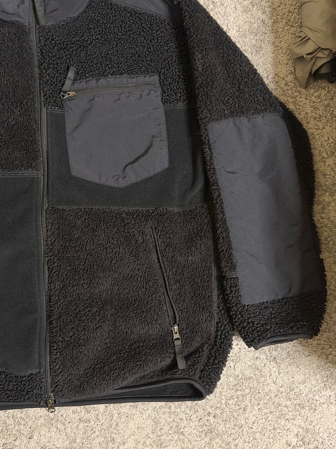 유니클로 엔지니어드가먼츠 플리스 자켓 상품이미지3