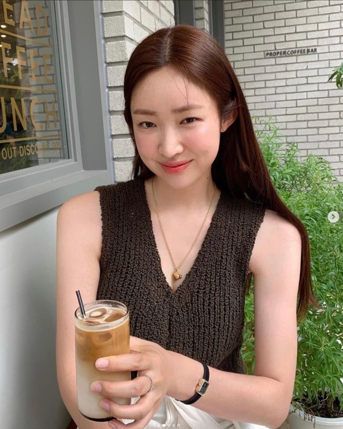 theopen product(더오픈프로덕트) 브이넥 니트 베스트 상품이미지5