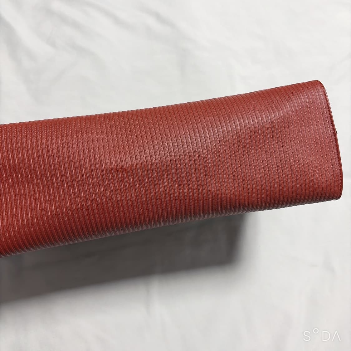 불가리 클러치백 레드 상품이미지4