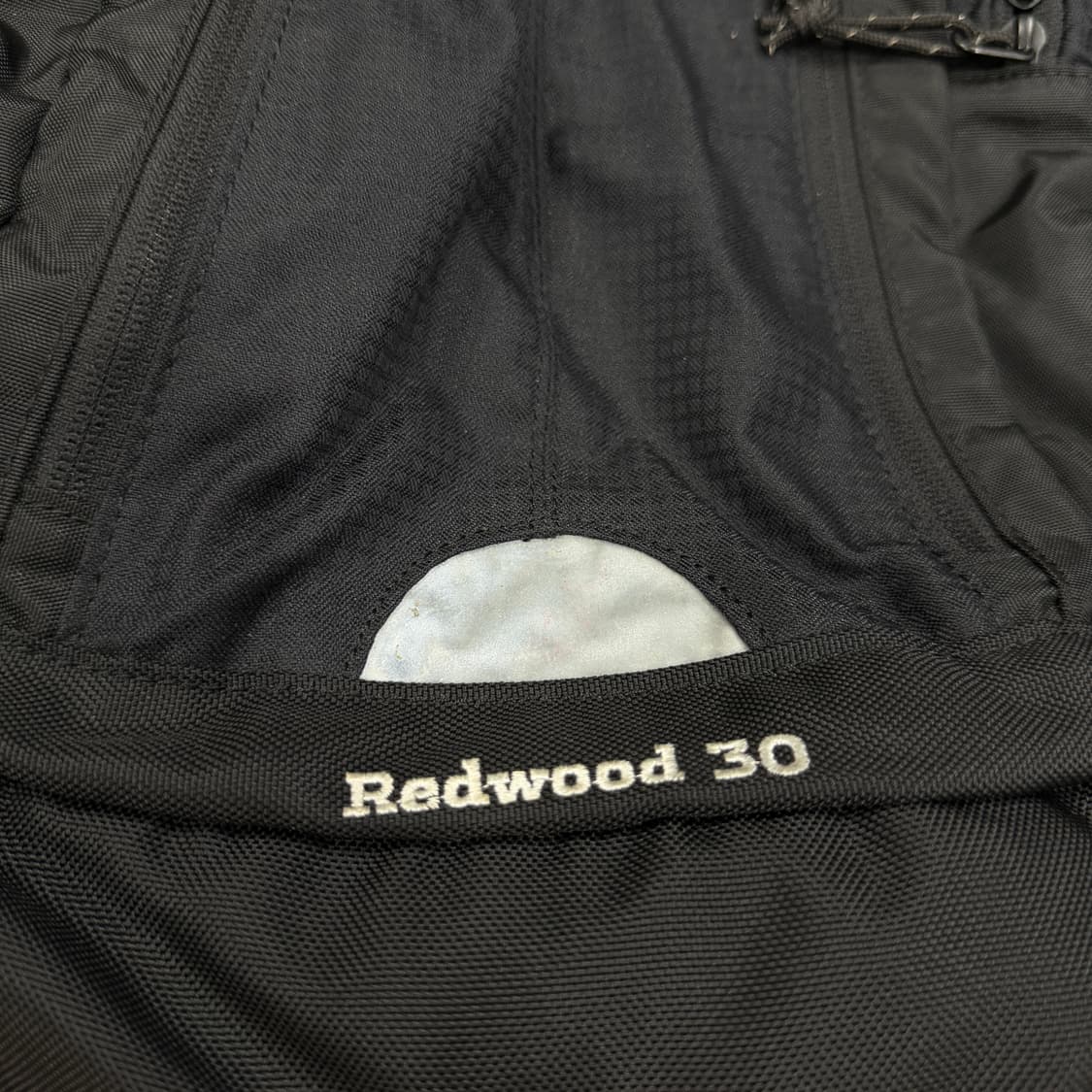 컬럼비아 빈티지 고프코어 레드우드 배낭 백팩 가방 블랙 30L 상품이미지9