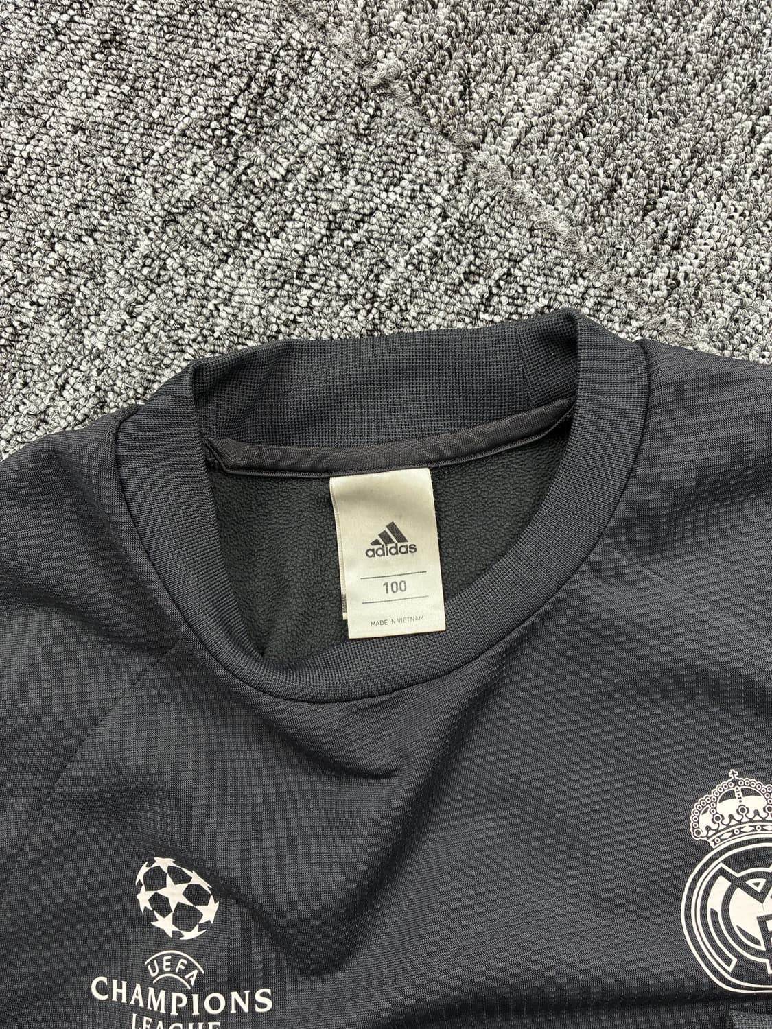 아디다스 레알 마드리드 챔피언스리그 트레이닝탑 L 상품이미지6