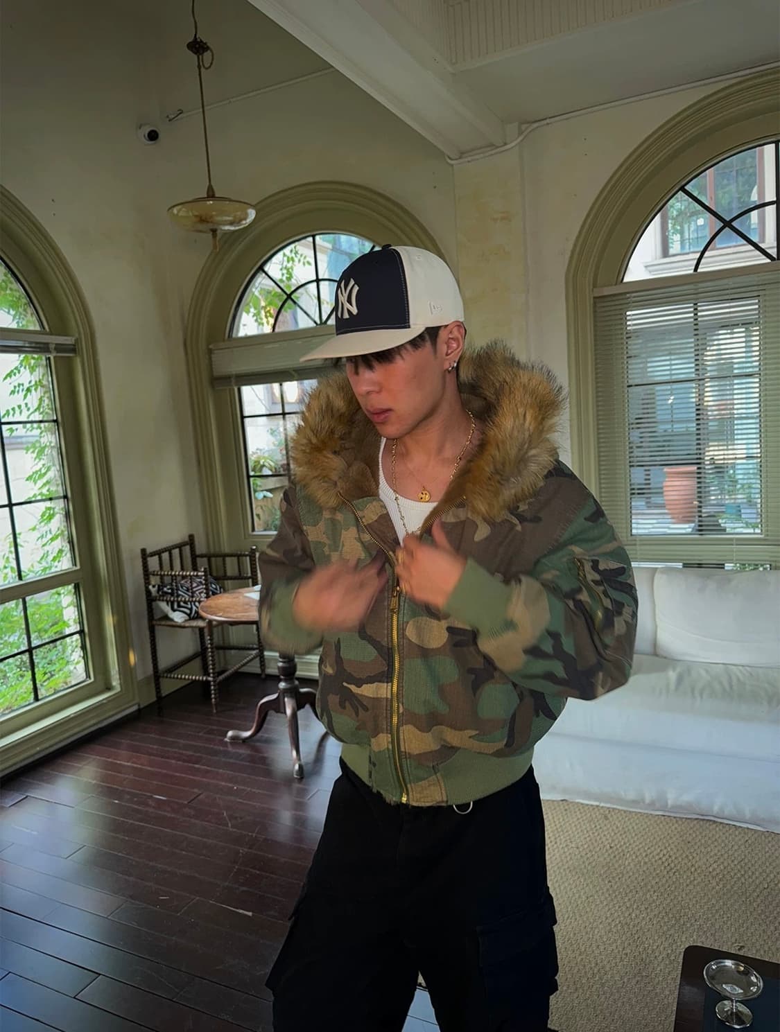 Reversible Camo Fur Bomber 상품이미지3