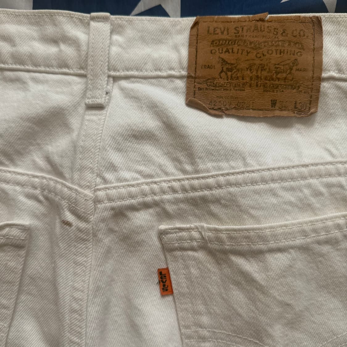 [34] Levi's 리바이스 90s 오렌지탭 화이트 데님 팬츠 -1 상품이미지10