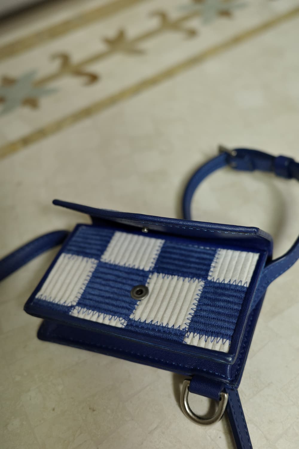 Jacquemus crossbody cardholder 상품이미지4