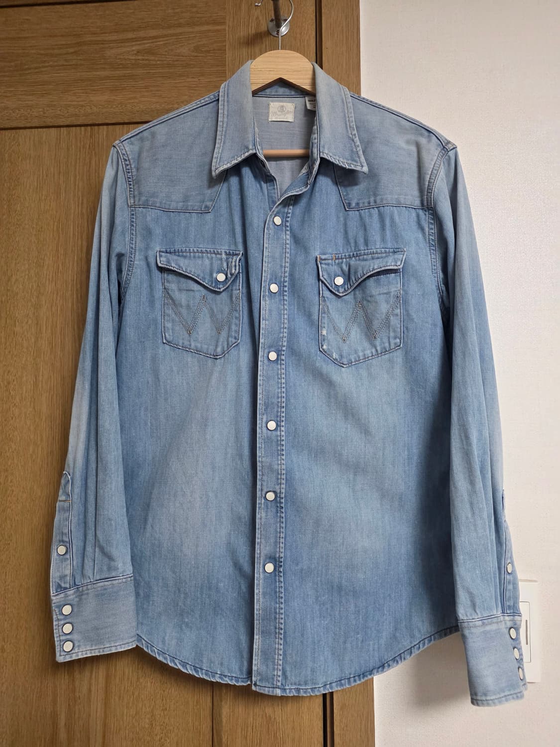 [M] 와코마리아 x 랭글러 웨스턴 데님 셔츠 상품이미지1