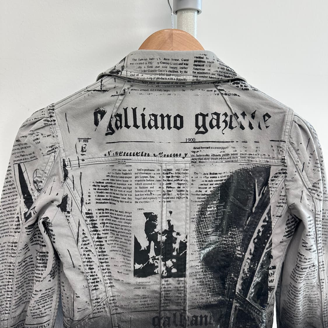 존갈리아노 아카이브 뉴스페이퍼 데님 자켓 상품이미지8
