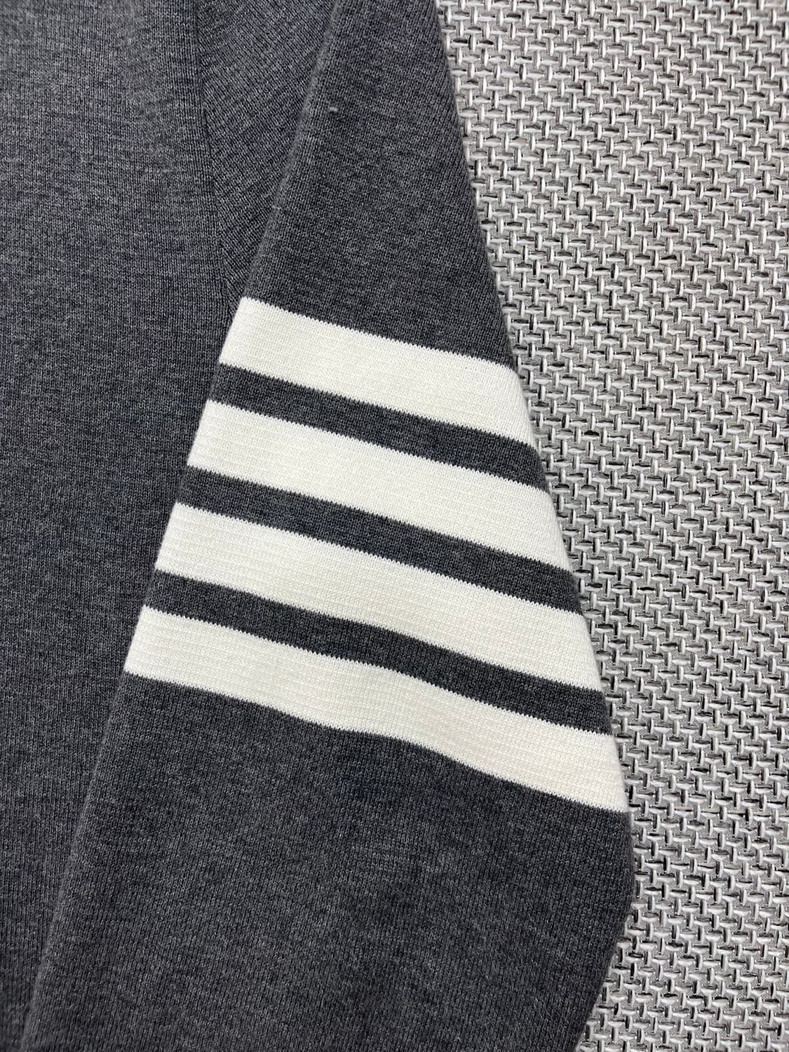 톰브라운 밀라노스티치 니트 상품이미지5