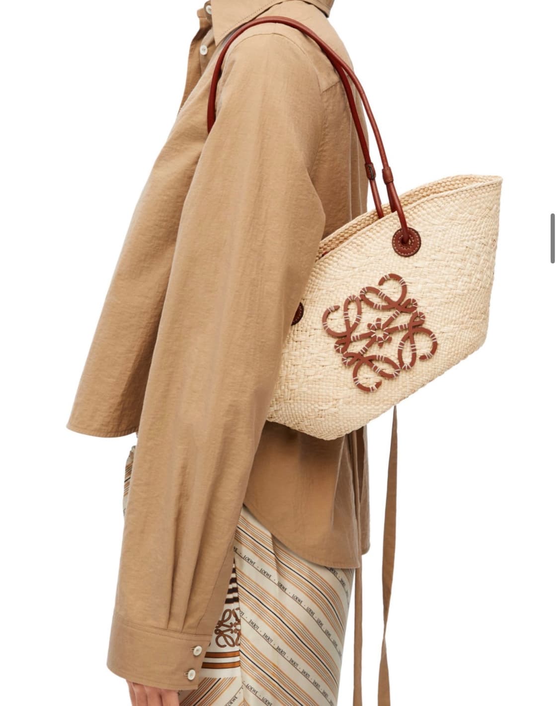 로에베 애너그램 바스켓 라탄백 스몰 상품이미지10