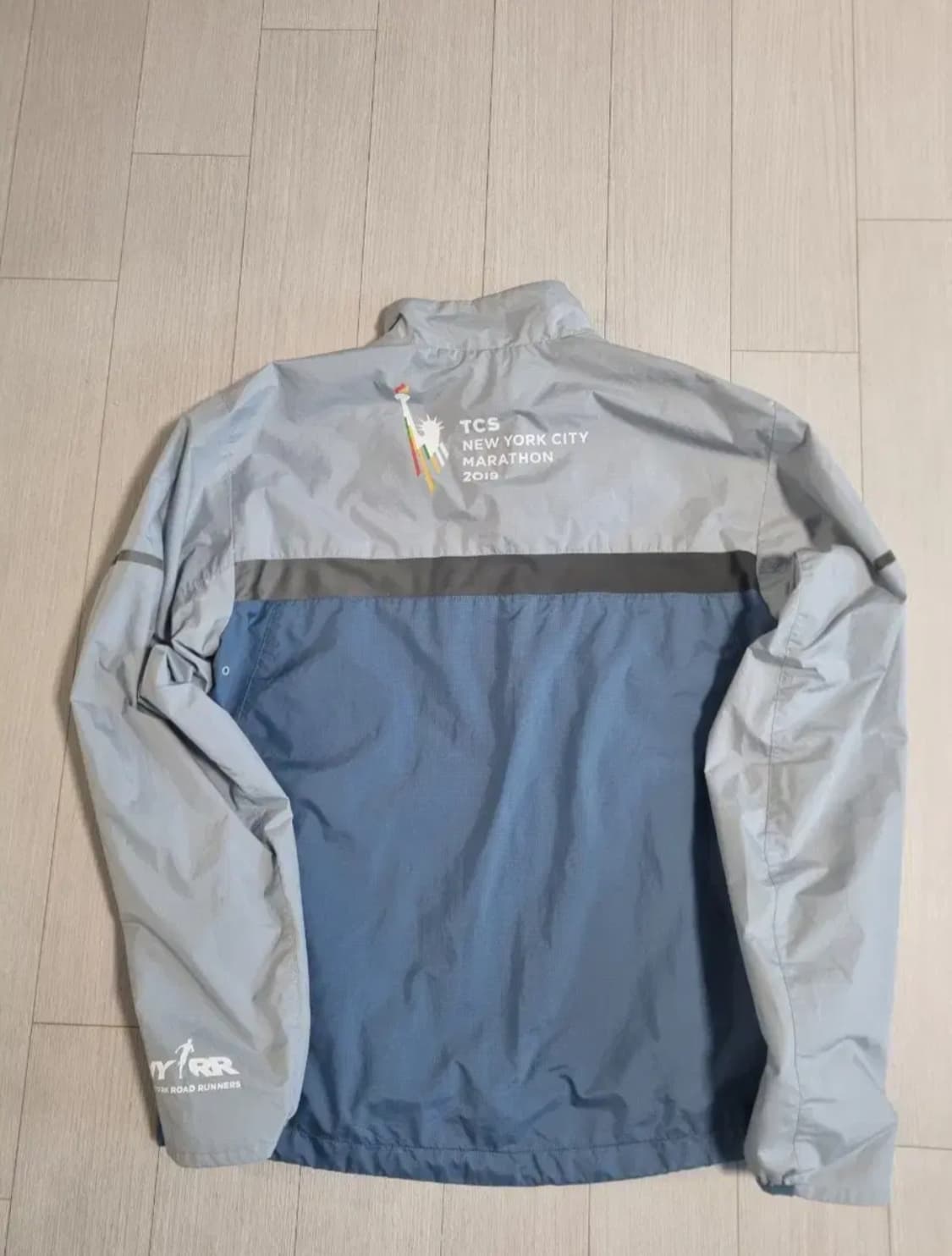 뉴발란스 뉴욕마라톤 바람막이 상품이미지2