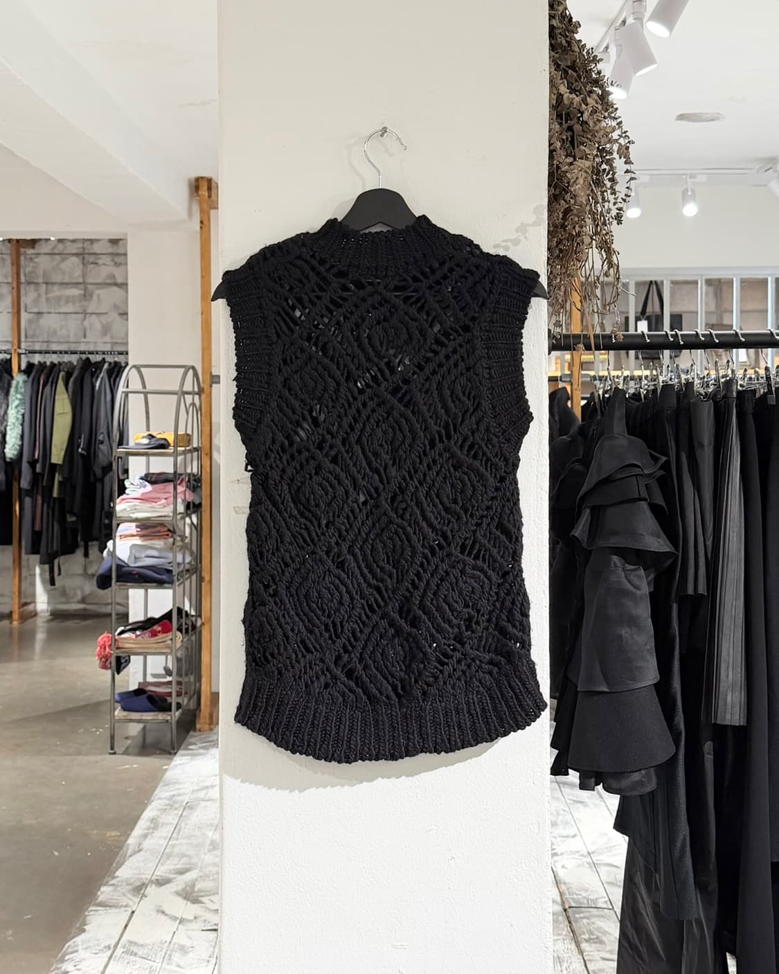 나마체코 블랙 22aw 메리노 울 니트 베스트 상품이미지6